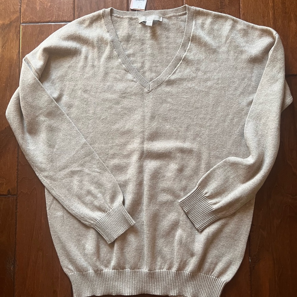 Banana republic V neck sweater